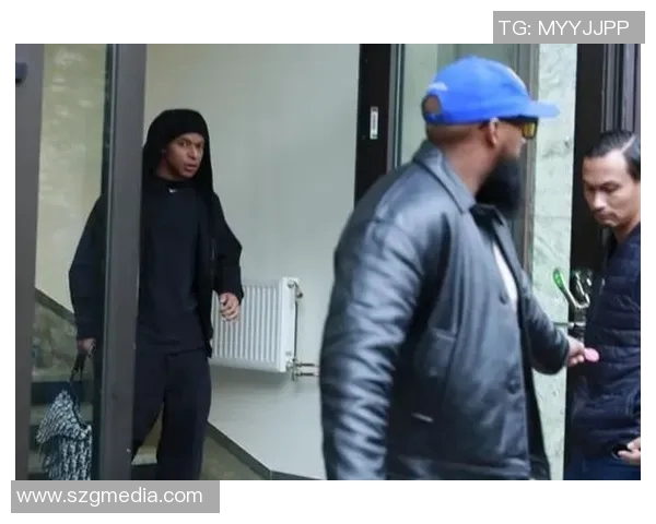 足球明星的夜店生活揭秘：奢华派对与隐秘狂欢的背后故事